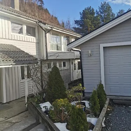 Apartment Furuhaugane Floro